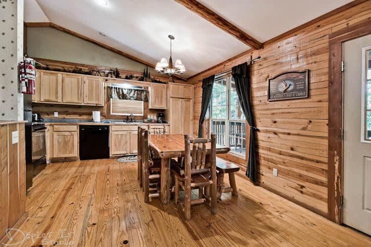 Secluded 2 Story Cabin Pool Wifi Smart Tvs Eureka Springs Kültér fotó